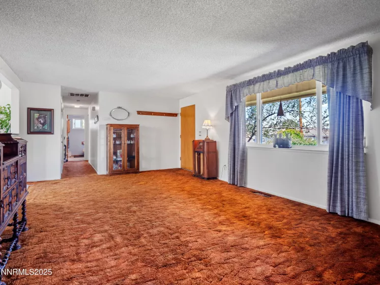 950 Morning Star, Gardnerville, Nevada 89460, 3 Bedrooms Bedrooms, ,2 BathroomsBathrooms,Residential,Residential,Morning Star,250053167
