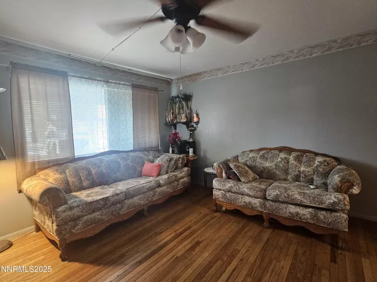 1420 Trainer, Reno, Nevada 89512, 3 Bedrooms Bedrooms, ,1 BathroomBathrooms,Residential,Residential,Trainer,250053168