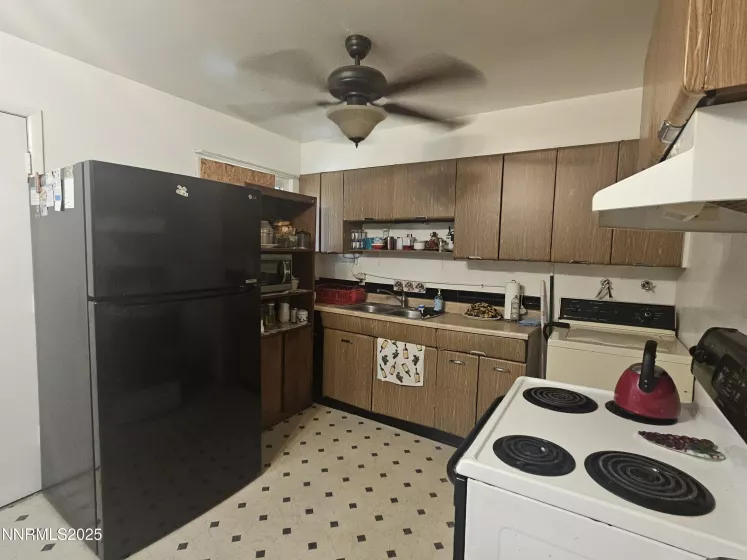 1420 Trainer, Reno, Nevada 89512, 3 Bedrooms Bedrooms, ,1 BathroomBathrooms,Residential,Residential,Trainer,250053168