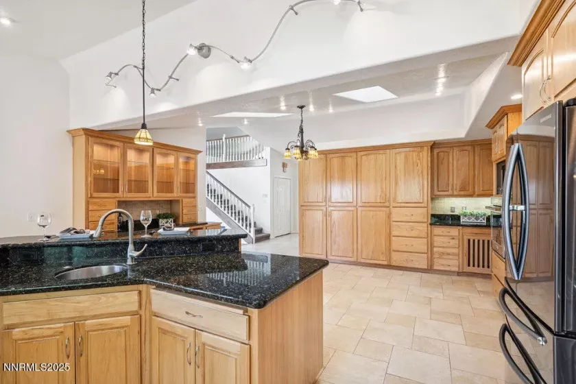 13475 Evening Song, Reno, Nevada 89511, 4 Bedrooms Bedrooms, ,3 BathroomsBathrooms,Residential,Residential,Evening Song,250053171