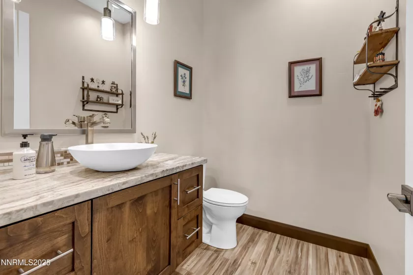 10025 Donalisha, Reno, Nevada 89511, 4 Bedrooms Bedrooms, ,5 BathroomsBathrooms,Residential,Residential,Donalisha,250053172