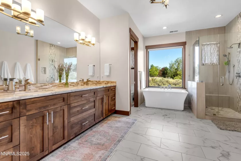 10025 Donalisha, Reno, Nevada 89511, 4 Bedrooms Bedrooms, ,5 BathroomsBathrooms,Residential,Residential,Donalisha,250053172