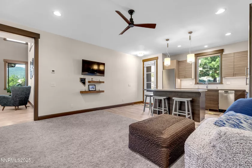10025 Donalisha, Reno, Nevada 89511, 4 Bedrooms Bedrooms, ,5 BathroomsBathrooms,Residential,Residential,Donalisha,250053172