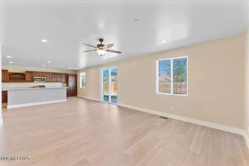3485 Fairway, Sparks, Nevada 89431, 5 Bedrooms Bedrooms, ,3 BathroomsBathrooms,Residential,Residential,Fairway,250053174