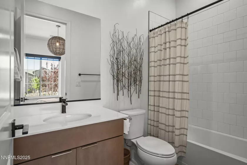 2245 Kates Bridge, Reno, Nevada 89521, 2 Bedrooms Bedrooms, ,3 BathroomsBathrooms,Residential,Residential,Kates Bridge,250053175
