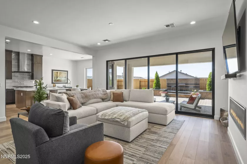 2245 Kates Bridge, Reno, Nevada 89521, 2 Bedrooms Bedrooms, ,3 BathroomsBathrooms,Residential,Residential,Kates Bridge,250053175