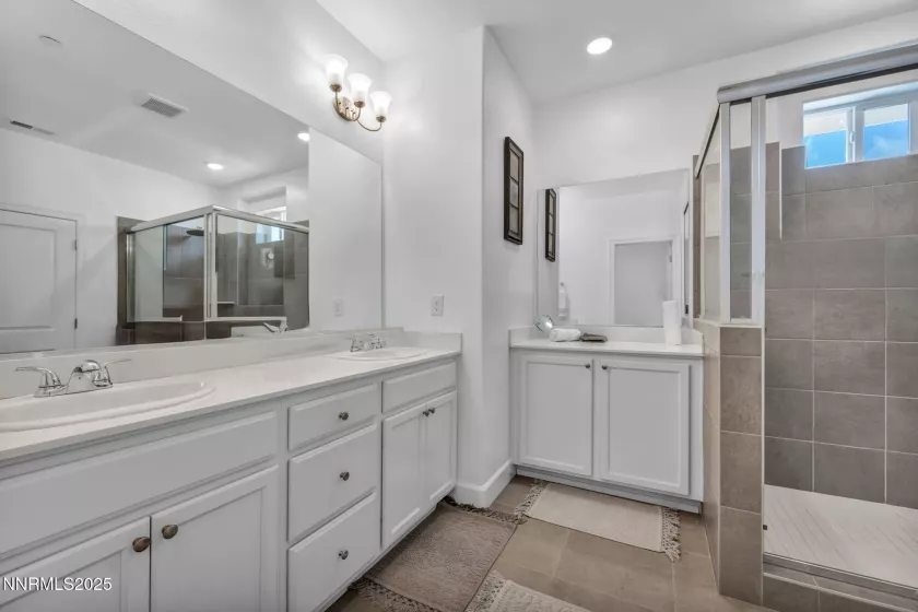 2014 Cradle Mountain, Reno, Nevada 89523, 3 Bedrooms Bedrooms, ,3 BathroomsBathrooms,Residential,Residential,Cradle Mountain,250053177
