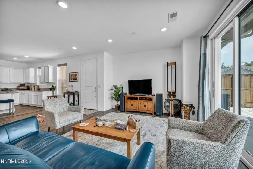 2014 Cradle Mountain, Reno, Nevada 89523, 3 Bedrooms Bedrooms, ,3 BathroomsBathrooms,Residential,Residential,Cradle Mountain,250053177