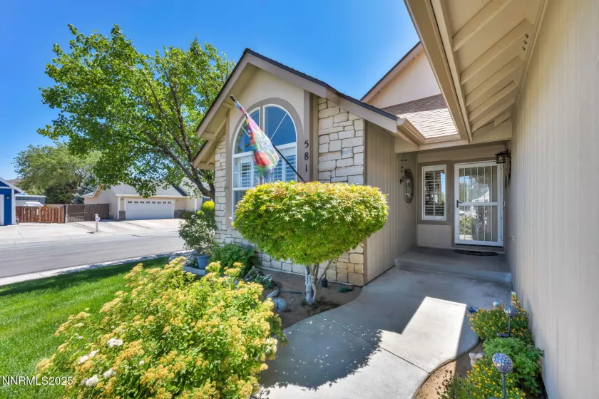 581 Southwest, Carson City, Nevada 89701, 2 Bedrooms Bedrooms, ,2 BathroomsBathrooms,Residential,Residential,Southwest,250053182