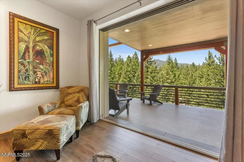 135 Yellow Pine, Reno, Nevada 89511, 3 Bedrooms Bedrooms, ,3 BathroomsBathrooms,Residential,Residential,Yellow Pine,250053184