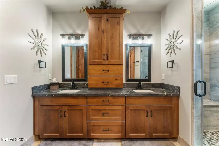 135 Yellow Pine, Reno, Nevada 89511, 3 Bedrooms Bedrooms, ,3 BathroomsBathrooms,Residential,Residential,Yellow Pine,250053184