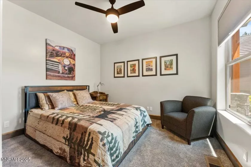 135 Yellow Pine, Reno, Nevada 89511, 3 Bedrooms Bedrooms, ,3 BathroomsBathrooms,Residential,Residential,Yellow Pine,250053184