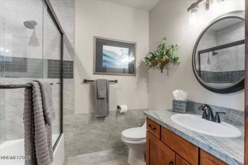 135 Yellow Pine, Reno, Nevada 89511, 3 Bedrooms Bedrooms, ,3 BathroomsBathrooms,Residential,Residential,Yellow Pine,250053184