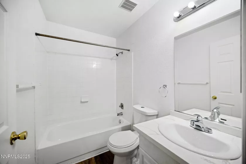 2815 Severn, Reno, Nevada 89503, 4 Bedrooms Bedrooms, ,3 BathroomsBathrooms,Residential,Residential,Severn,250053183