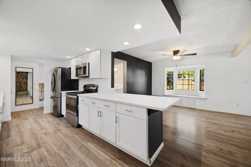 2815 Severn, Reno, Nevada 89503, 4 Bedrooms Bedrooms, ,3 BathroomsBathrooms,Residential,Residential,Severn,250053183