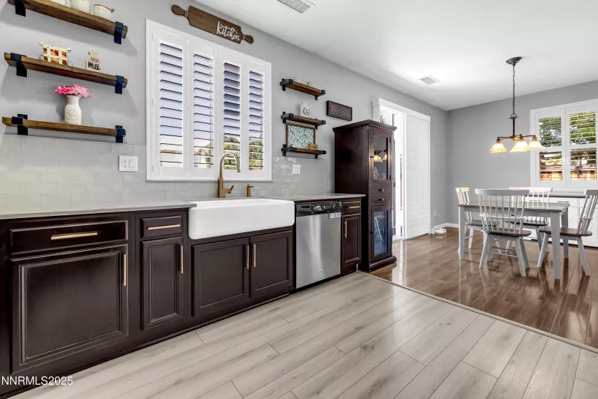 315 Pesaro, Reno, Nevada 89521, 3 Bedrooms Bedrooms, ,2 BathroomsBathrooms,Residential,Residential,Pesaro,250053187