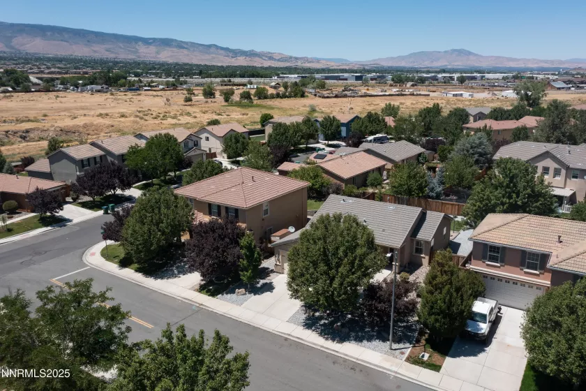 315 Pesaro, Reno, Nevada 89521, 3 Bedrooms Bedrooms, ,2 BathroomsBathrooms,Residential,Residential,Pesaro,250053187