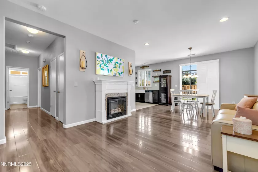 315 Pesaro, Reno, Nevada 89521, 3 Bedrooms Bedrooms, ,2 BathroomsBathrooms,Residential,Residential,Pesaro,250053187