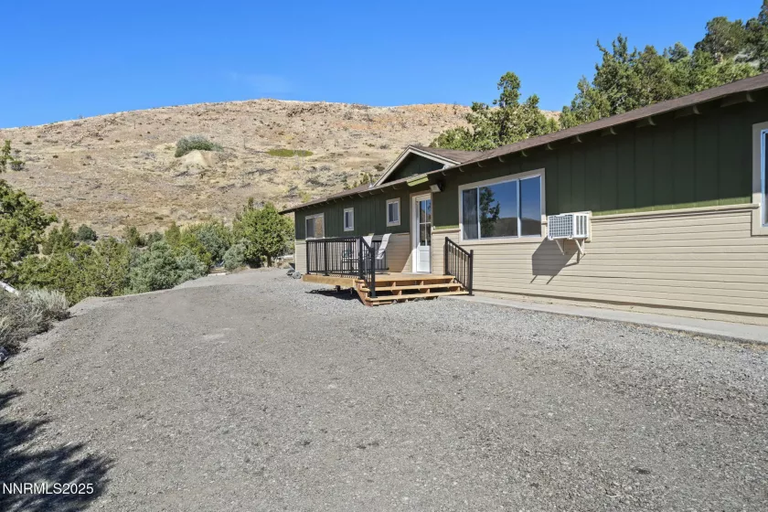 111 US-395, Gardnerville, Nevada 89410, 3 Bedrooms Bedrooms, ,2 BathroomsBathrooms,Residential,Residential,US-395,250053186