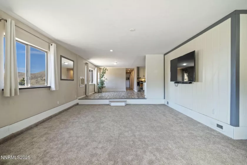 111 US-395, Gardnerville, Nevada 89410, 3 Bedrooms Bedrooms, ,2 BathroomsBathrooms,Residential,Residential,US-395,250053186