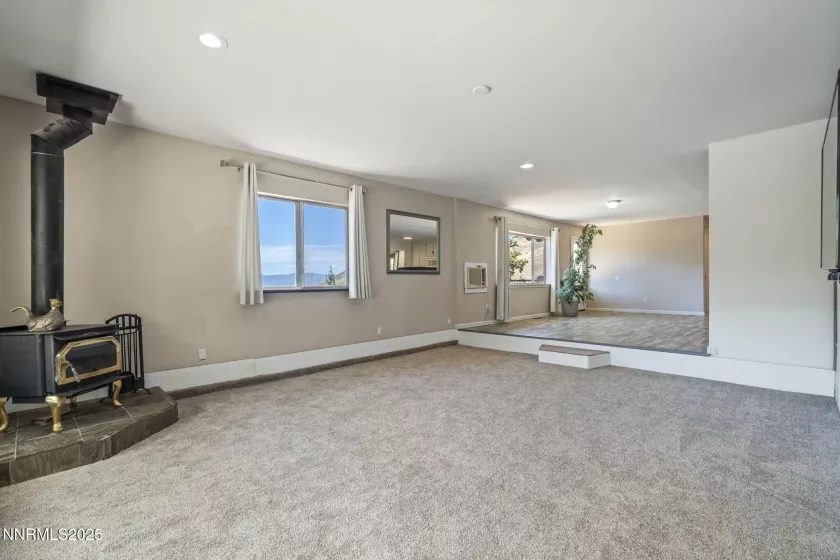 111 US-395, Gardnerville, Nevada 89410, 3 Bedrooms Bedrooms, ,2 BathroomsBathrooms,Residential,Residential,US-395,250053186