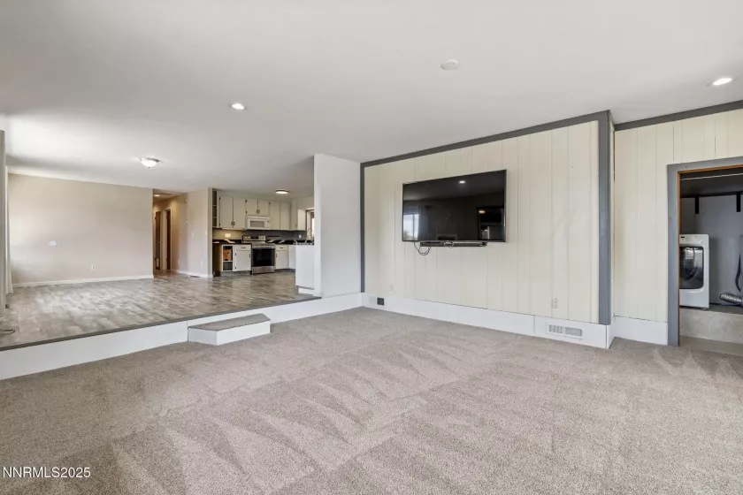 111 US-395, Gardnerville, Nevada 89410, 3 Bedrooms Bedrooms, ,2 BathroomsBathrooms,Residential,Residential,US-395,250053186