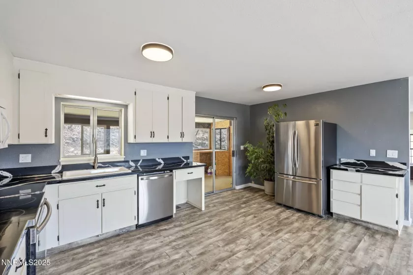 111 US-395, Gardnerville, Nevada 89410, 3 Bedrooms Bedrooms, ,2 BathroomsBathrooms,Residential,Residential,US-395,250053186