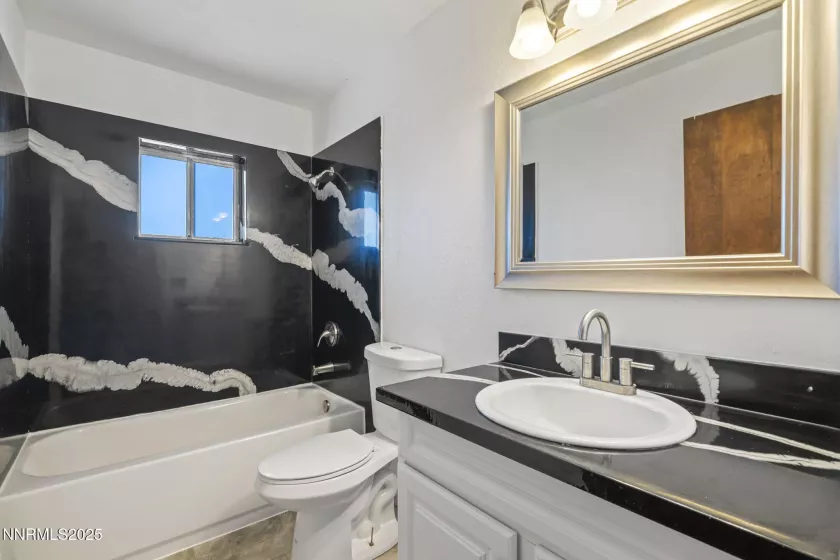 111 US-395, Gardnerville, Nevada 89410, 3 Bedrooms Bedrooms, ,2 BathroomsBathrooms,Residential,Residential,US-395,250053186