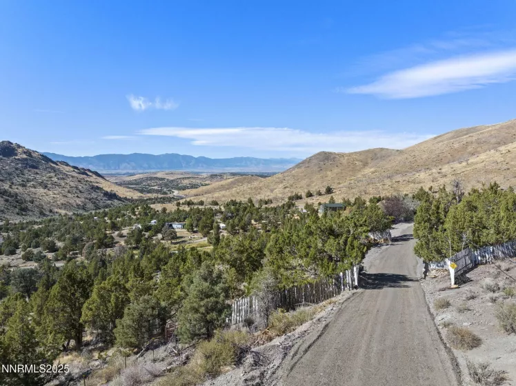 111 US-395, Gardnerville, Nevada 89410, 3 Bedrooms Bedrooms, ,2 BathroomsBathrooms,Residential,Residential,US-395,250053186