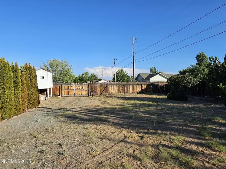 6480 David James, Sparks, Nevada 89436, 2 Bedrooms Bedrooms, ,1 BathroomBathrooms,Residential,Residential,David James,250053188