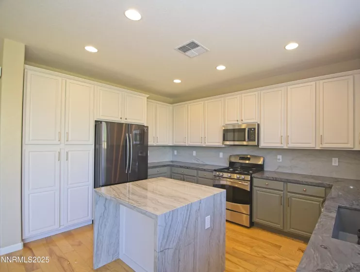 2798 Peavine Creek, Reno, Nevada 89523, 3 Bedrooms Bedrooms, ,3 BathroomsBathrooms,Residential Lease,Manufactured,Peavine Creek,250053190