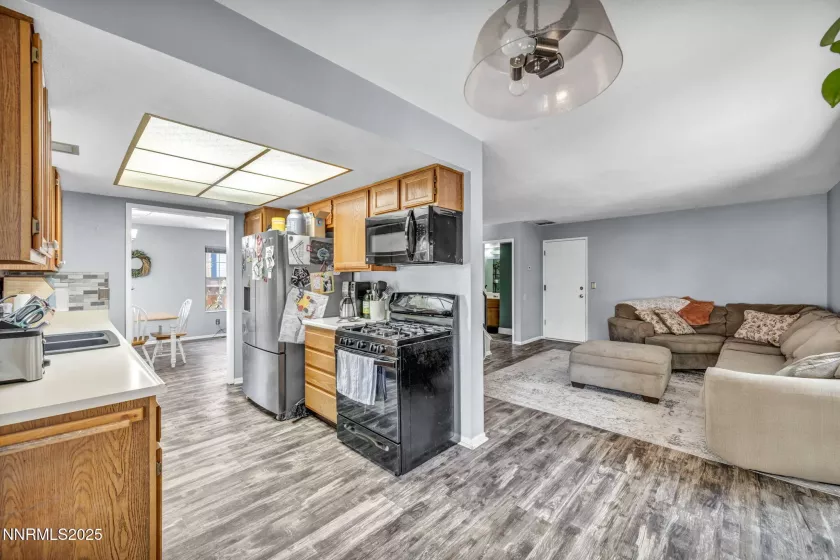 2391 Pinebrook, Carson City, Nevada 89701, 4 Bedrooms Bedrooms, ,3 BathroomsBathrooms,Residential,Residential,Pinebrook,250053196
