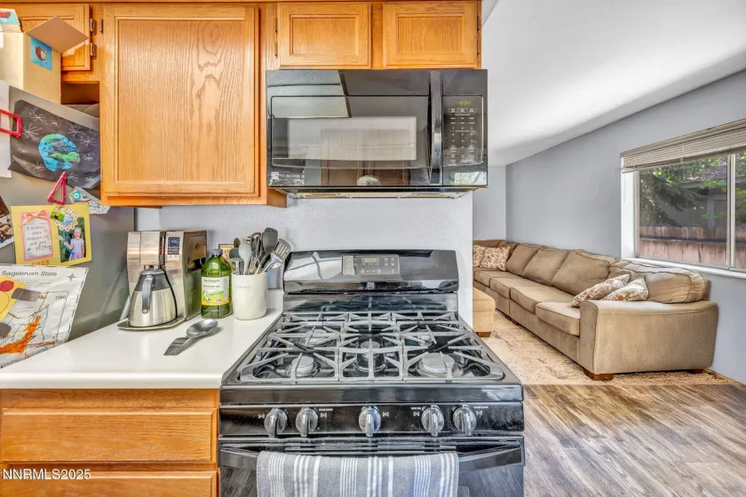2391 Pinebrook, Carson City, Nevada 89701, 4 Bedrooms Bedrooms, ,3 BathroomsBathrooms,Residential,Residential,Pinebrook,250053196
