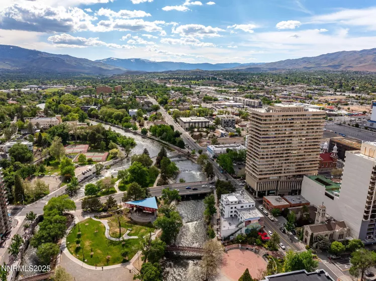 100 Arlington, Reno, Nevada 89501, 2 Bedrooms Bedrooms, ,2 BathroomsBathrooms,Residential,Residential,Arlington,250053197