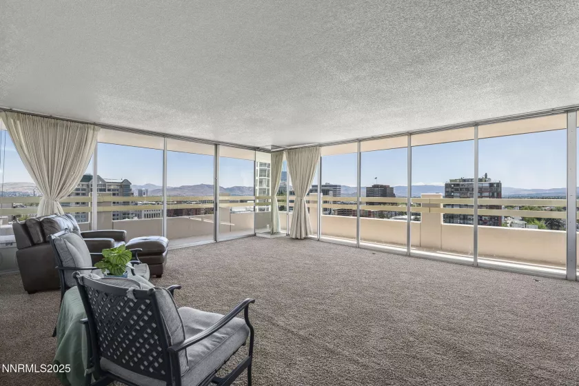 100 Arlington, Reno, Nevada 89501, 2 Bedrooms Bedrooms, ,2 BathroomsBathrooms,Residential,Residential,Arlington,250053197