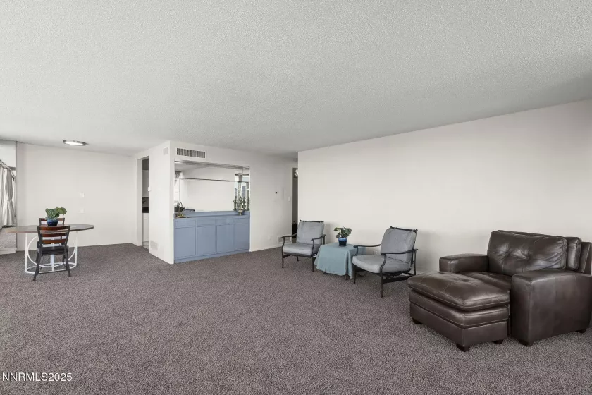 100 Arlington, Reno, Nevada 89501, 2 Bedrooms Bedrooms, ,2 BathroomsBathrooms,Residential,Residential,Arlington,250053197