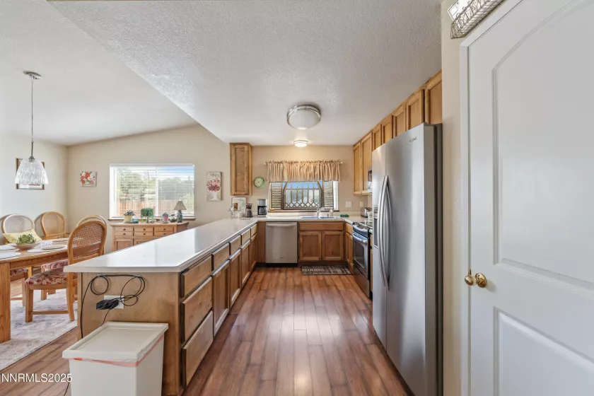 202 Thornwood, Dayton, Nevada 89403, 3 Bedrooms Bedrooms, ,2 BathroomsBathrooms,Residential,Residential,Thornwood,250053198