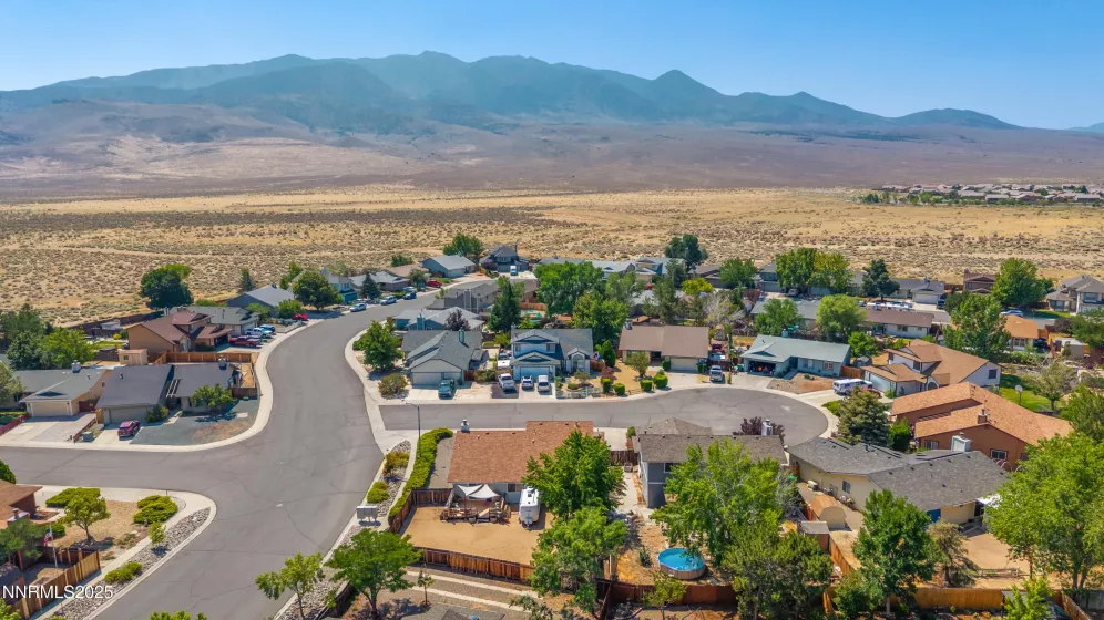 202 Thornwood, Dayton, Nevada 89403, 3 Bedrooms Bedrooms, ,2 BathroomsBathrooms,Residential,Residential,Thornwood,250053198