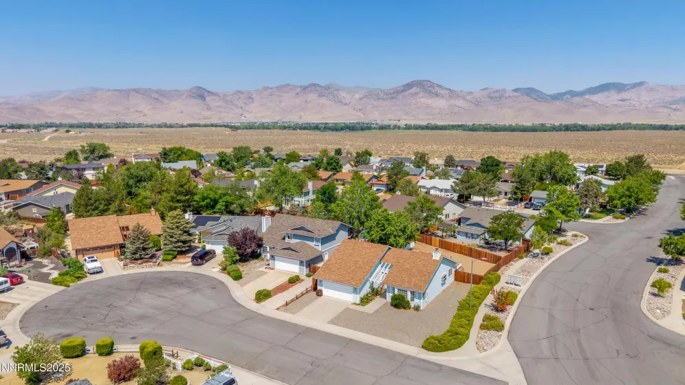 202 Thornwood, Dayton, Nevada 89403, 3 Bedrooms Bedrooms, ,2 BathroomsBathrooms,Residential,Residential,Thornwood,250053198