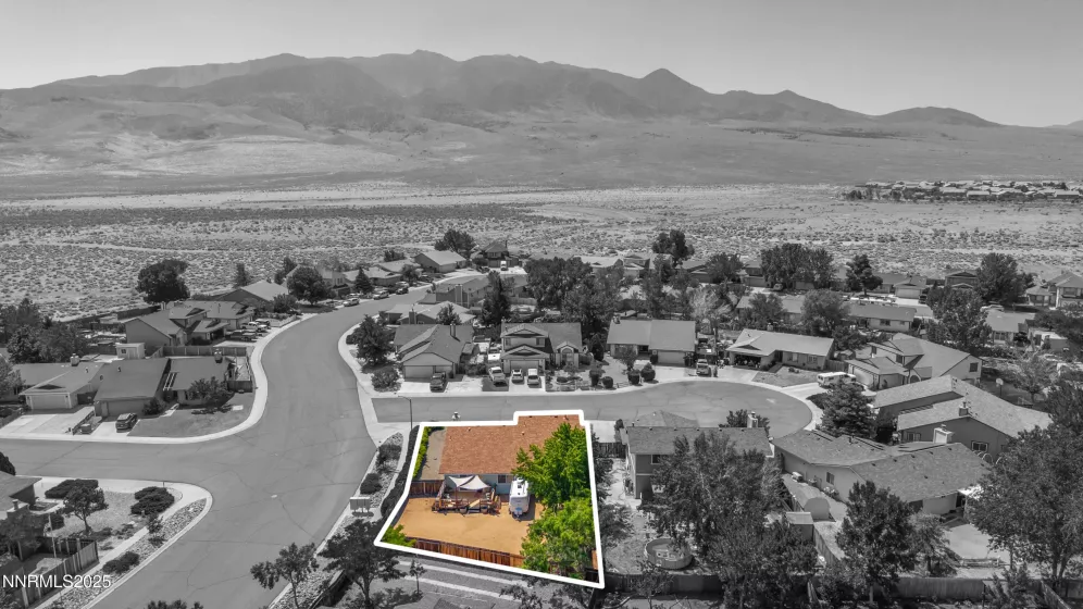 202 Thornwood, Dayton, Nevada 89403, 3 Bedrooms Bedrooms, ,2 BathroomsBathrooms,Residential,Residential,Thornwood,250053198