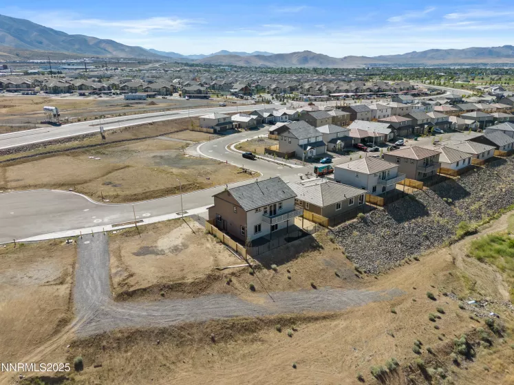 476 Rambling Rdg, Reno, Nevada 89506, 4 Bedrooms Bedrooms, ,3 BathroomsBathrooms,Residential,Residential,Rambling Rdg,250053203