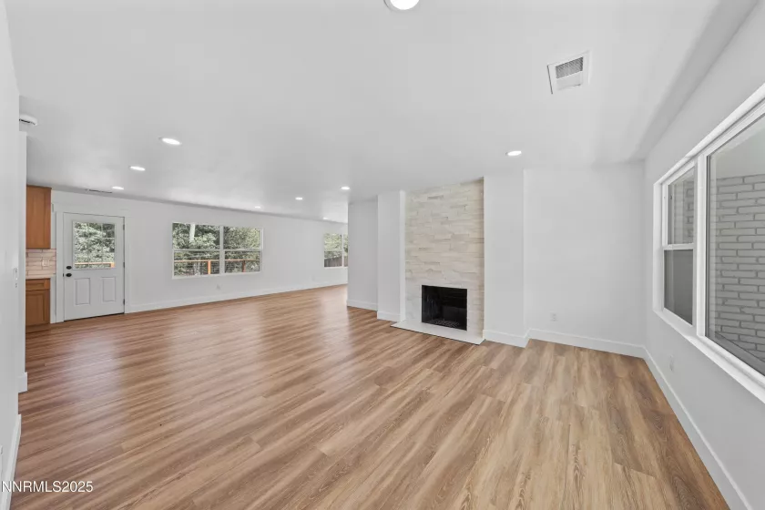 1600 Ferris, Reno, Nevada 89509, 4 Bedrooms Bedrooms, ,3 BathroomsBathrooms,Residential,Residential,Ferris,250053206