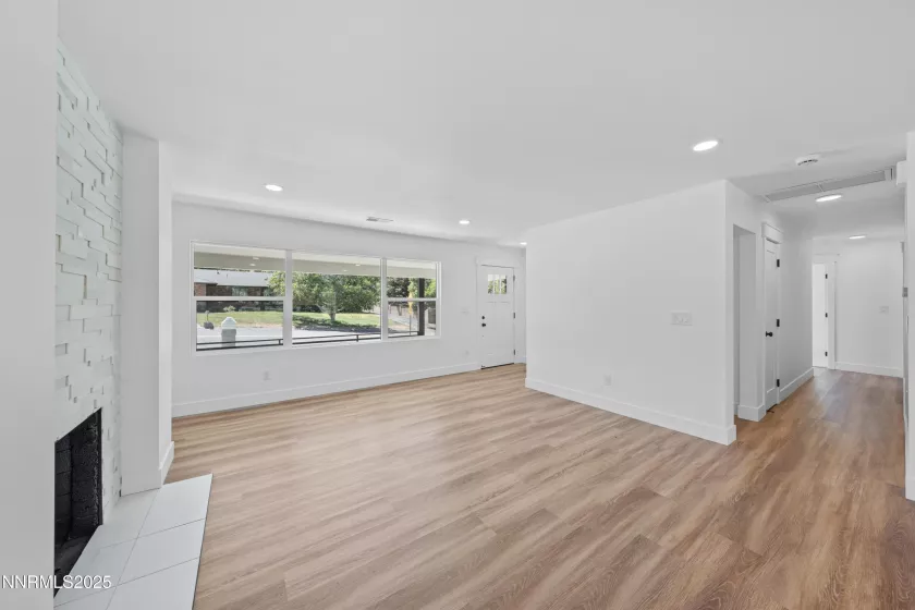 1600 Ferris, Reno, Nevada 89509, 4 Bedrooms Bedrooms, ,3 BathroomsBathrooms,Residential,Residential,Ferris,250053206