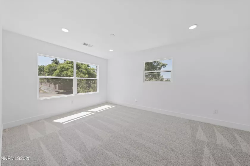 1600 Ferris, Reno, Nevada 89509, 4 Bedrooms Bedrooms, ,3 BathroomsBathrooms,Residential,Residential,Ferris,250053206