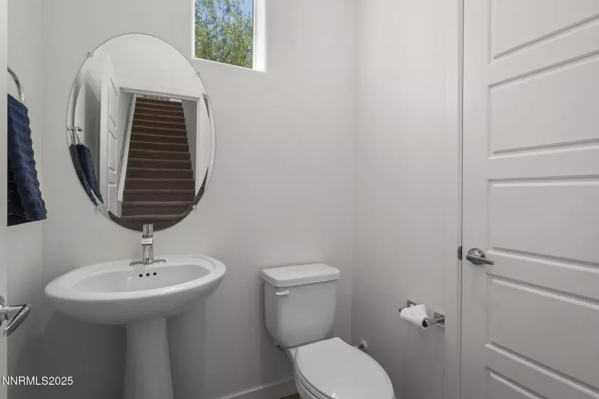 2618 Owl Rock, Reno, Nevada 89503, 2 Bedrooms Bedrooms, ,4 BathroomsBathrooms,Residential,Residential,Owl Rock,250053214