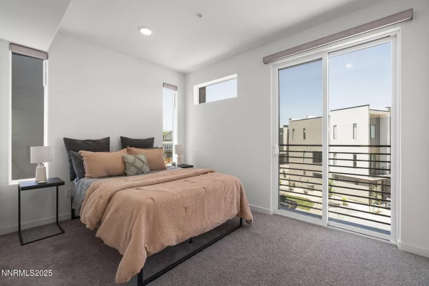 2618 Owl Rock, Reno, Nevada 89503, 2 Bedrooms Bedrooms, ,4 BathroomsBathrooms,Residential,Residential,Owl Rock,250053214