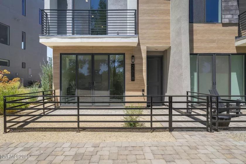 2618 Owl Rock, Reno, Nevada 89503, 2 Bedrooms Bedrooms, ,4 BathroomsBathrooms,Residential,Residential,Owl Rock,250053214