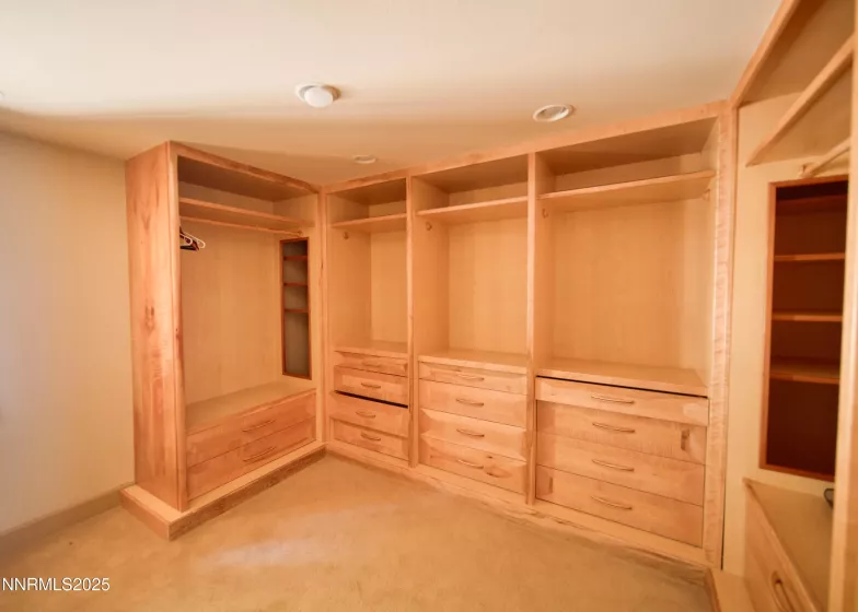 689 Tyner, Incline Village, Nevada 89451, 6 Bedrooms Bedrooms, ,7 BathroomsBathrooms,Residential,Residential,Tyner,250053222