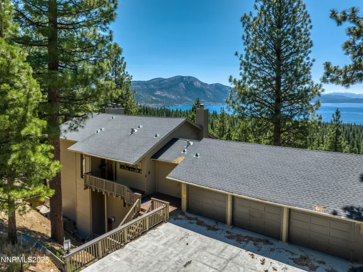 689 Tyner, Incline Village, Nevada 89451, 6 Bedrooms Bedrooms, ,7 BathroomsBathrooms,Residential,Residential,Tyner,250053222