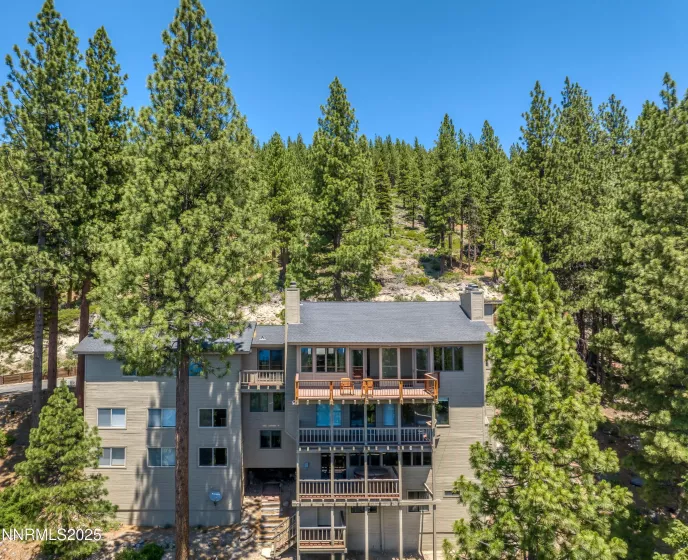 689 Tyner, Incline Village, Nevada 89451, 6 Bedrooms Bedrooms, ,7 BathroomsBathrooms,Residential,Residential,Tyner,250053222